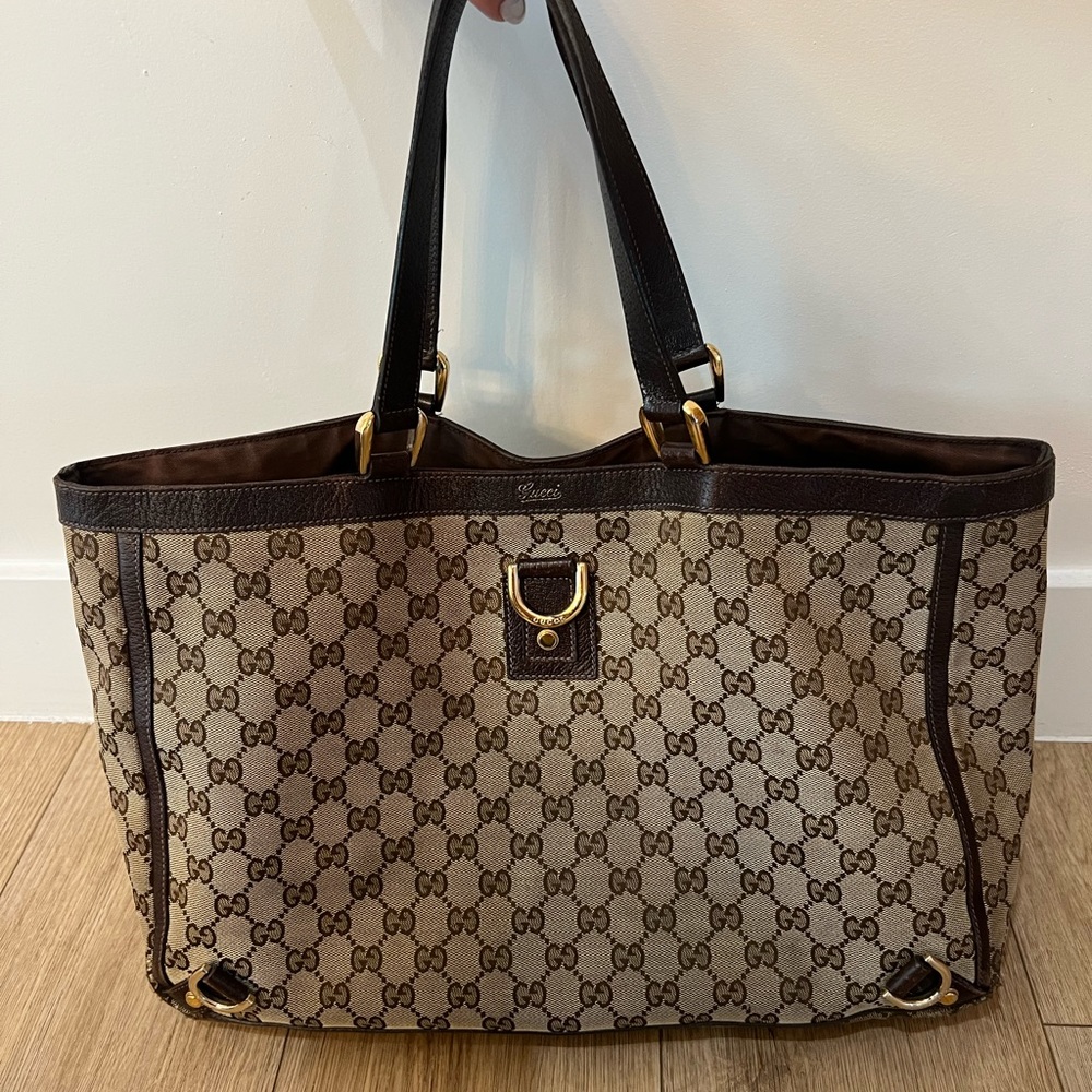 Gucci monogram tote bag